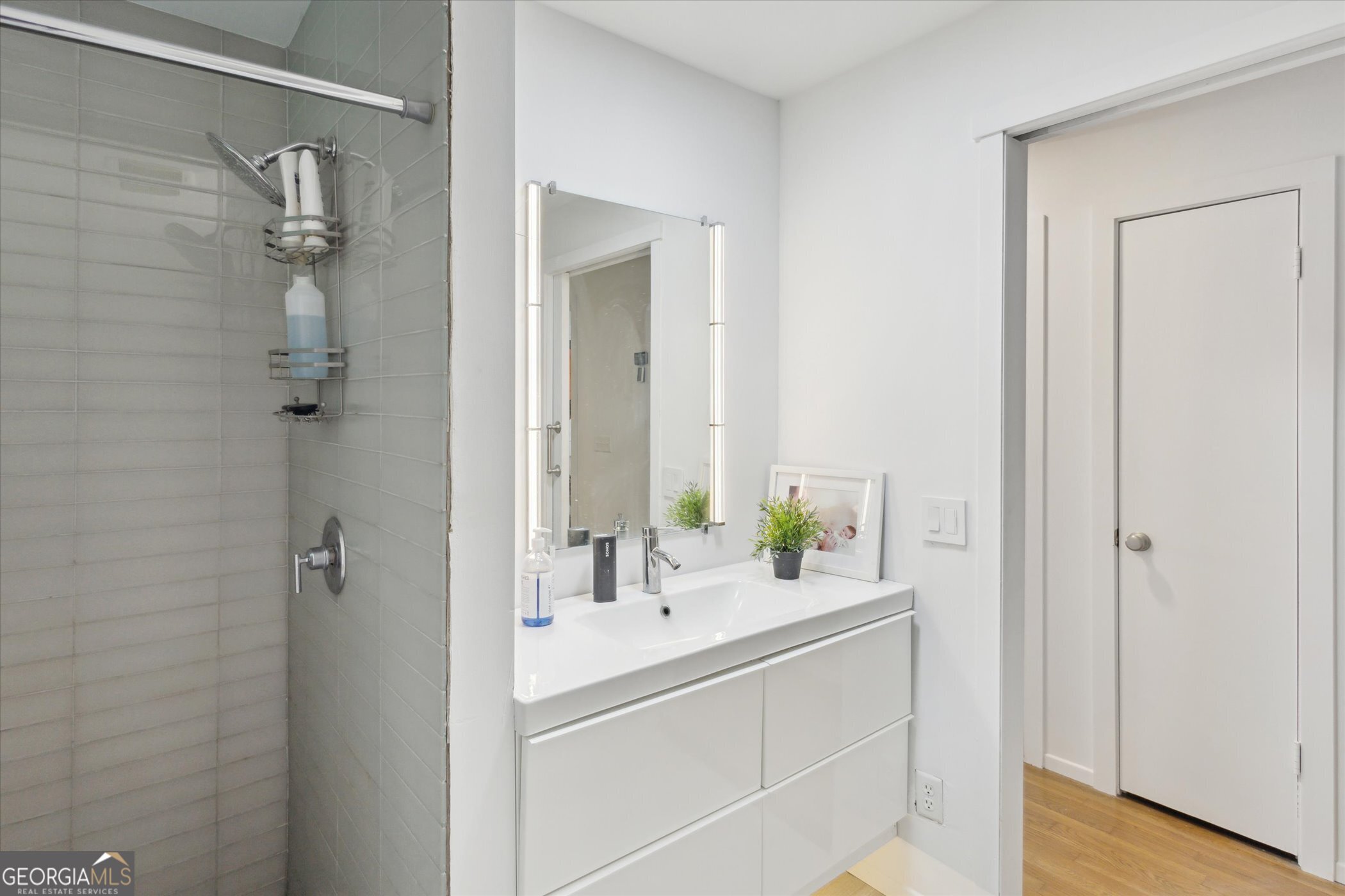 313 Donaldson Street Property Photo 17