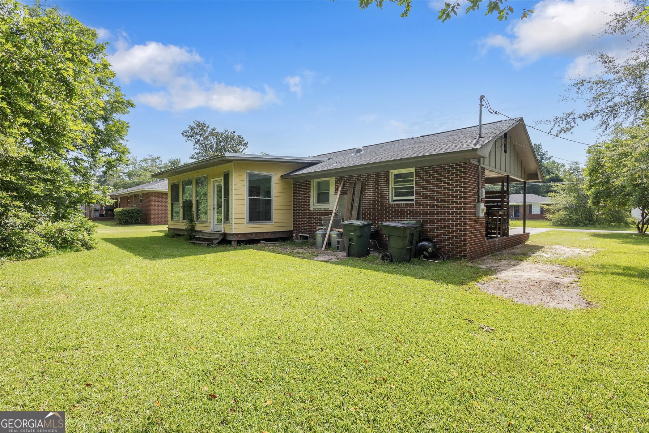 313 Donaldson Street Property Photo 27