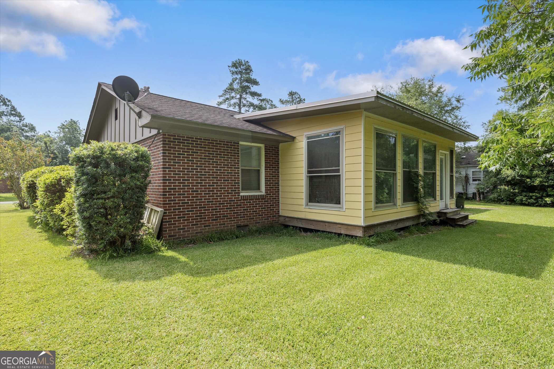 313 Donaldson Street Property Photo 28