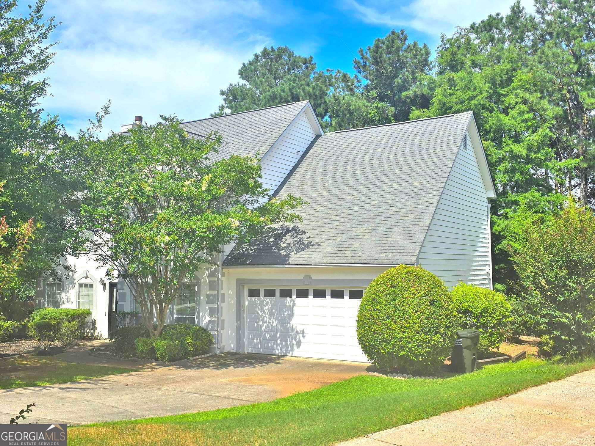 5560 Taylor Road Property Photo 1