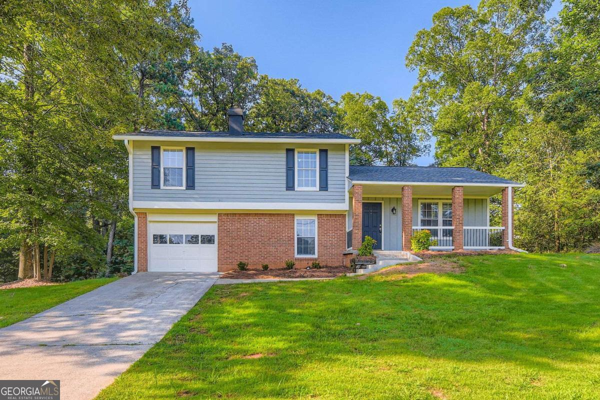 2365 Rock Hollow Drive Property Photo 1