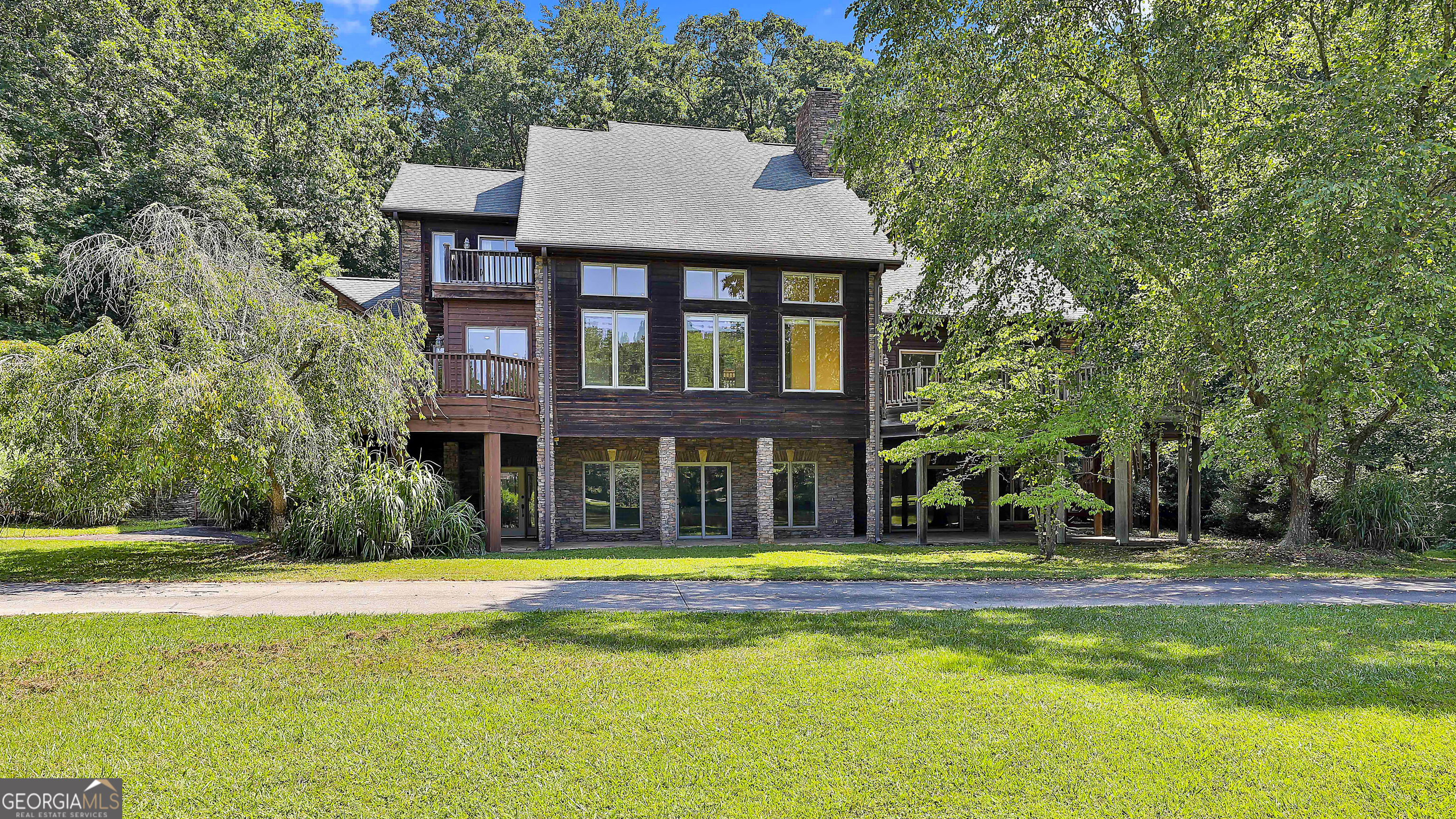 175 Farm Lane Property Photo 1