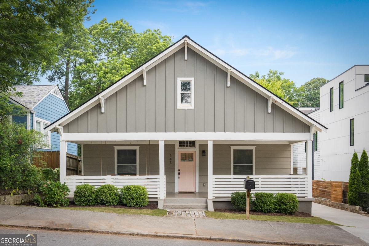 143 Walthall Street SE
