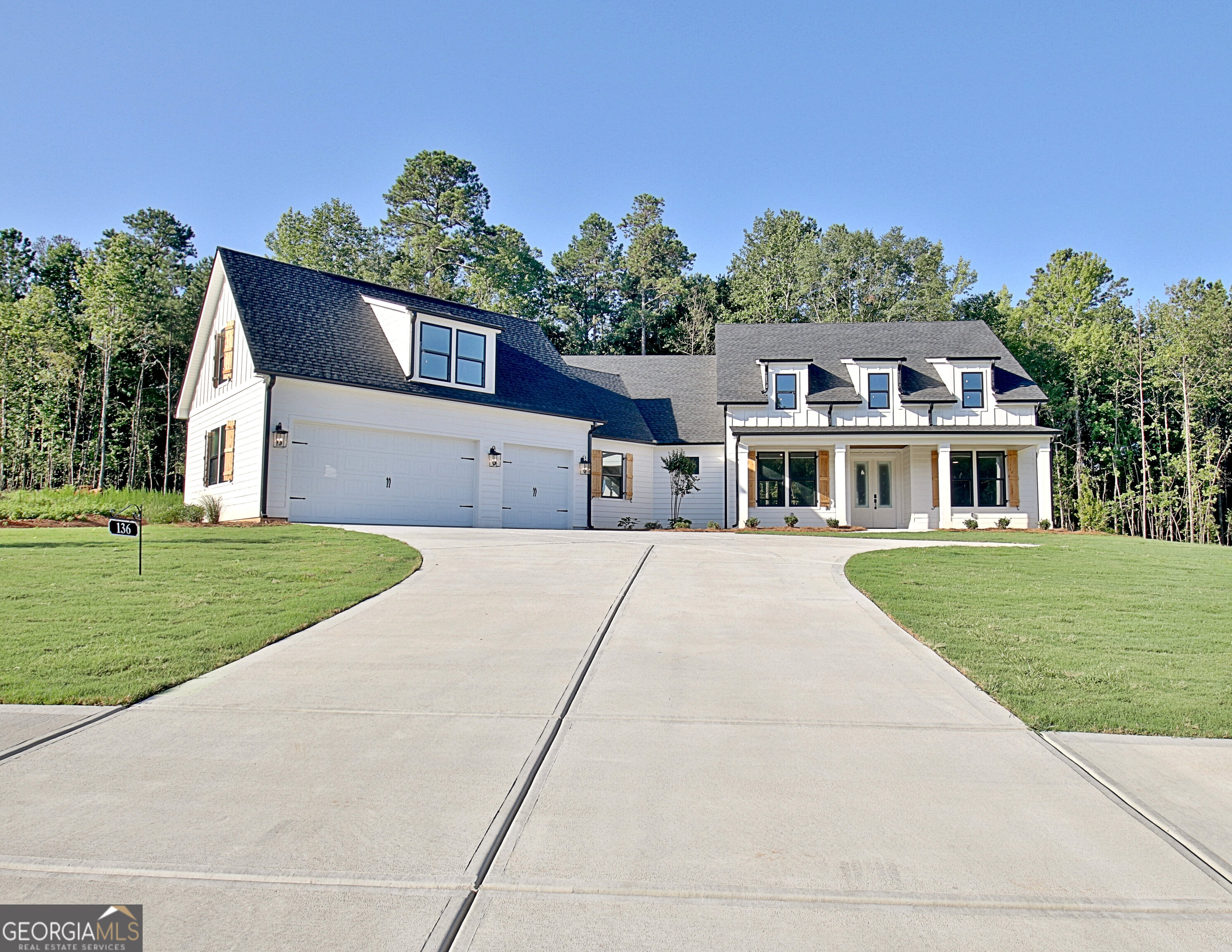 136 Ryeland Drive Property Photo 1