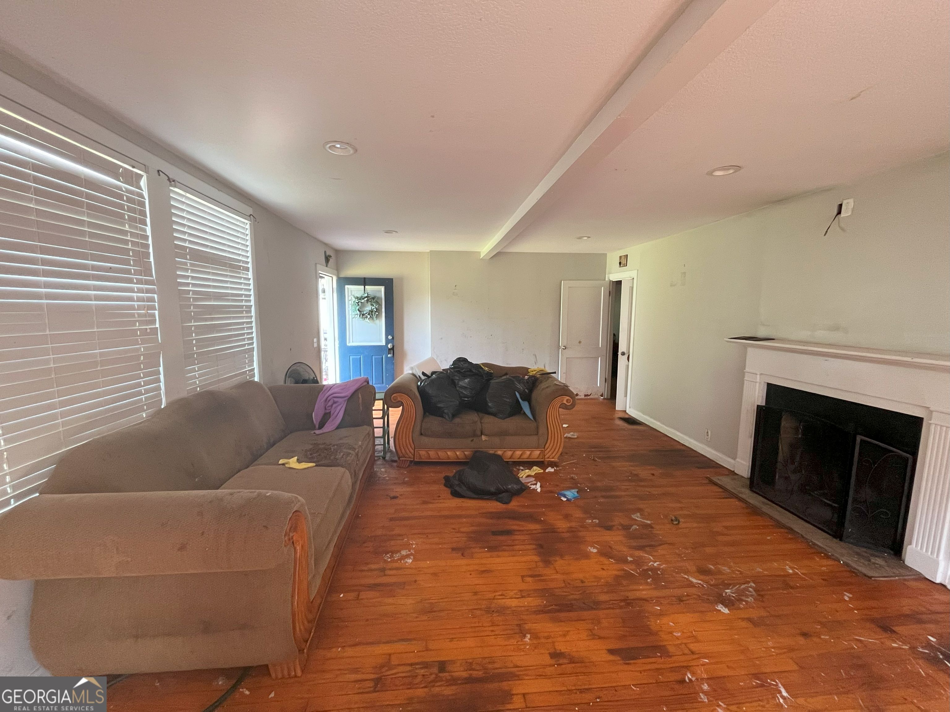 412 E Orange Street Property Photo 3