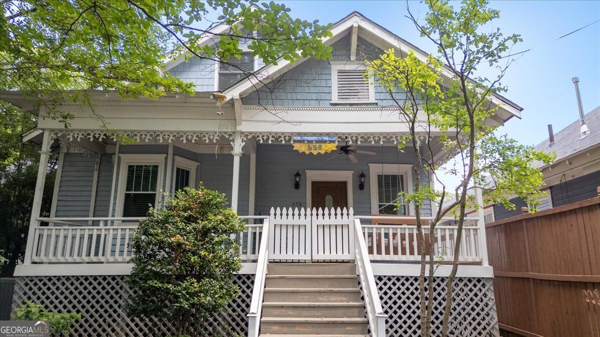 658 Glenwood Avenue Se Property Photo 1