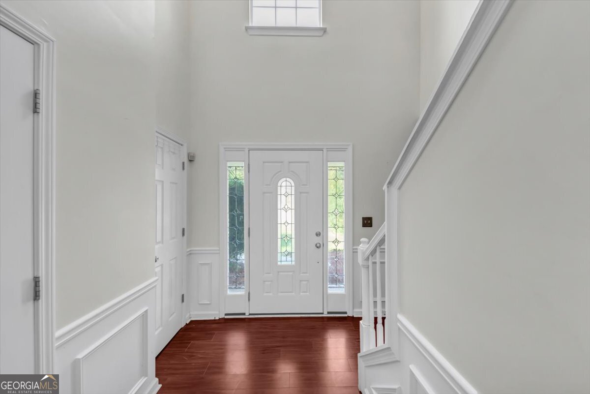 1532 Milford Place Sw Property Photo 4