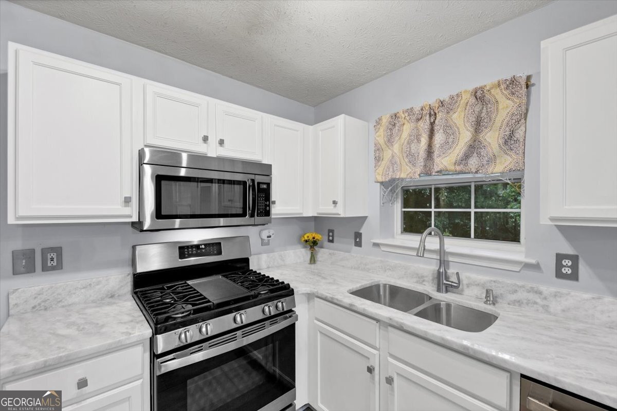 1532 Milford Place Sw Property Photo 12