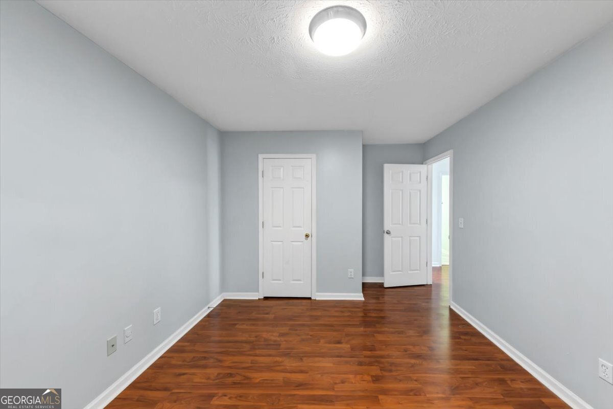1532 Milford Place Sw Property Photo 27