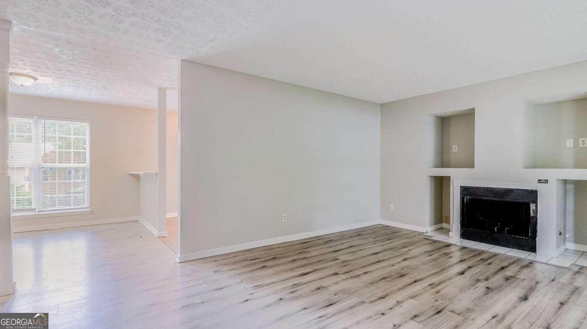 2067 Raintree Place Property Photo 12