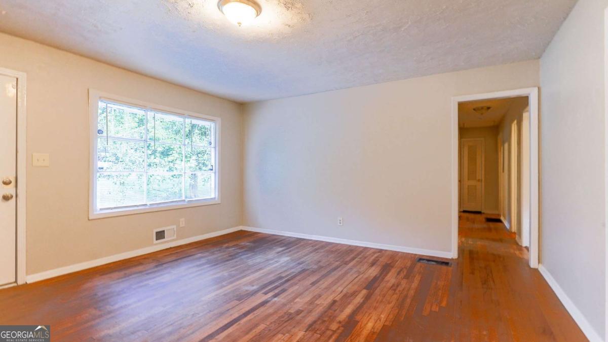 1803 Hollyhock Terrace Property Photo 13