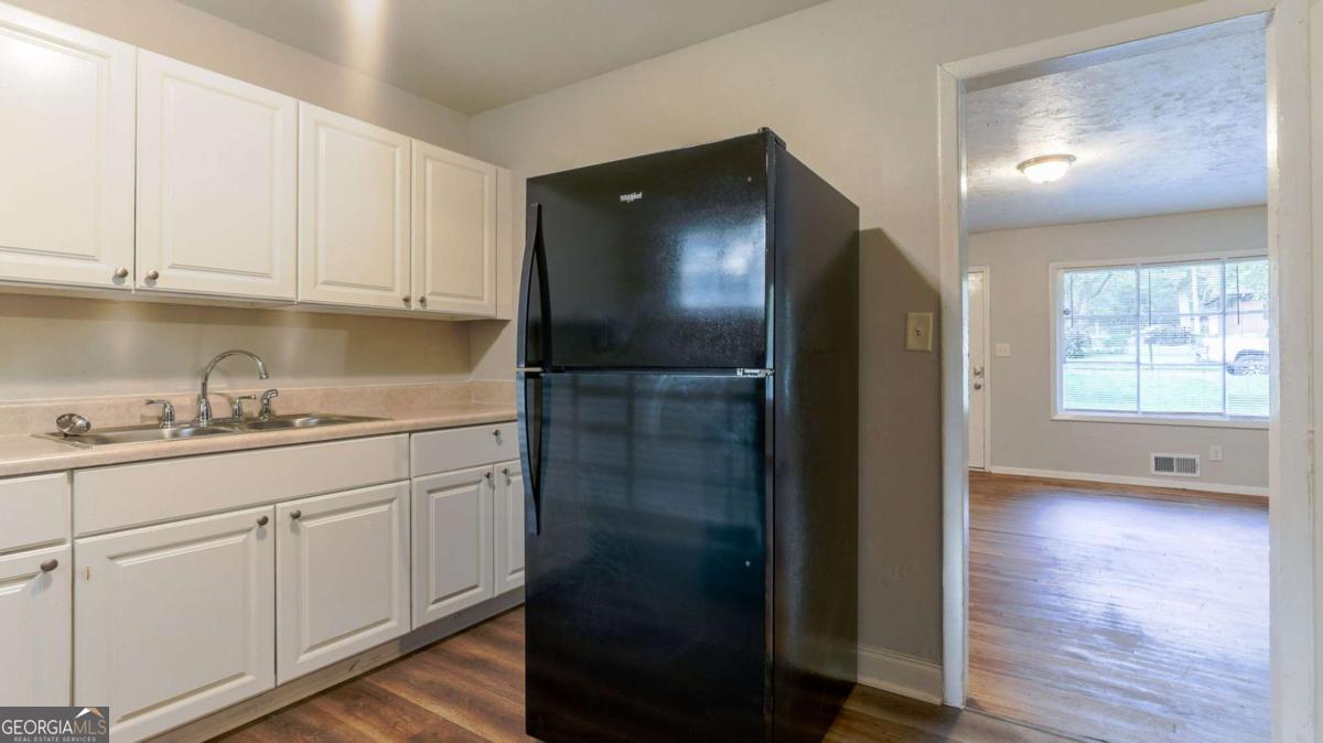 1803 Hollyhock Terrace Property Photo 18