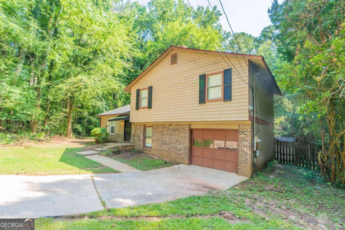 3830 Chimney Stone Court Property Photo 1