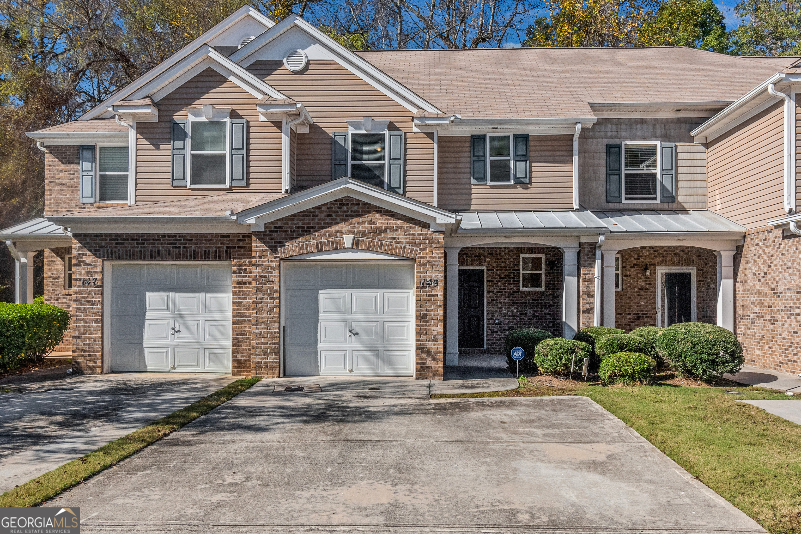 149 Ellis Drive Property Photo 1