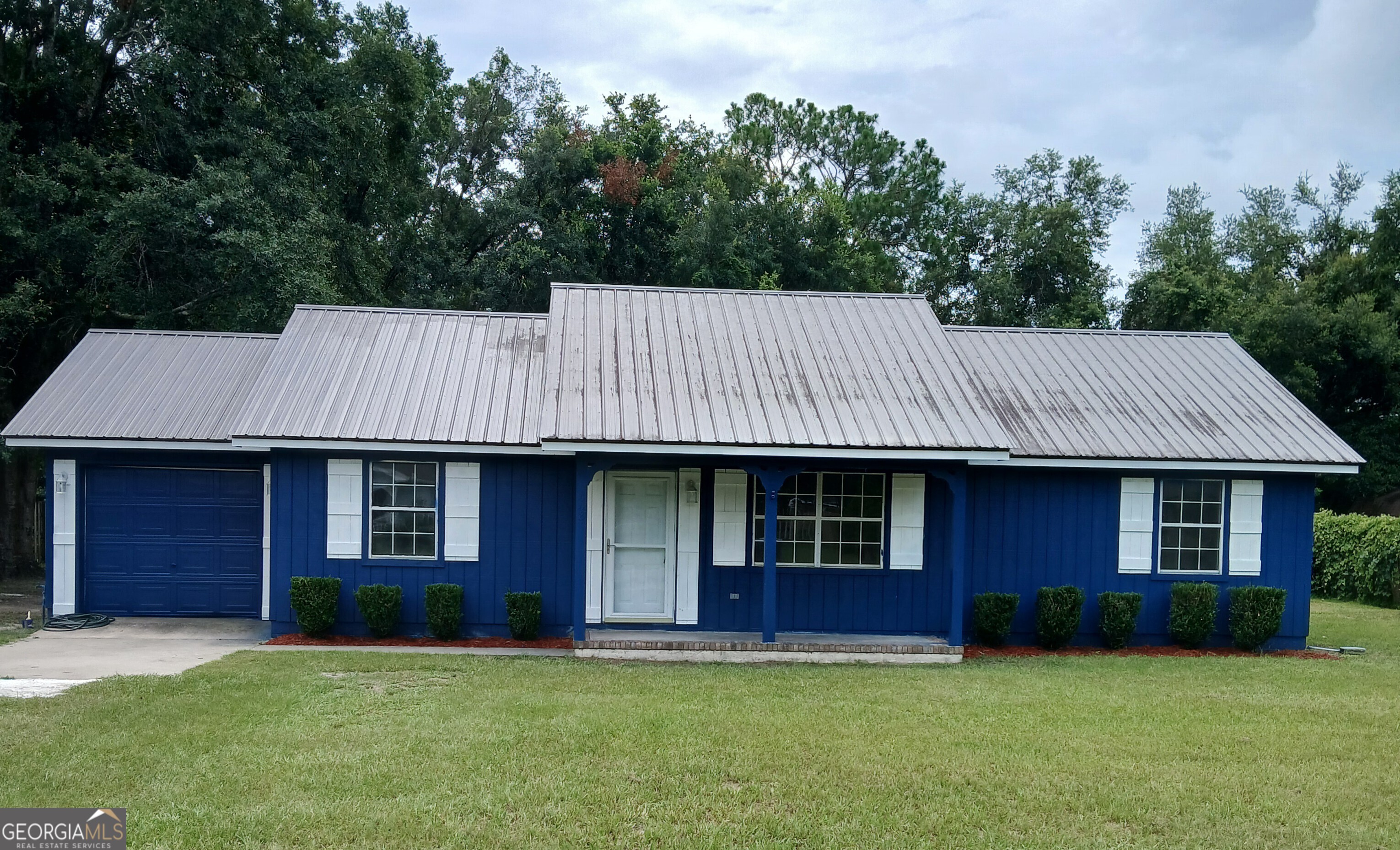 448 Dallas Circle Property Photo 1