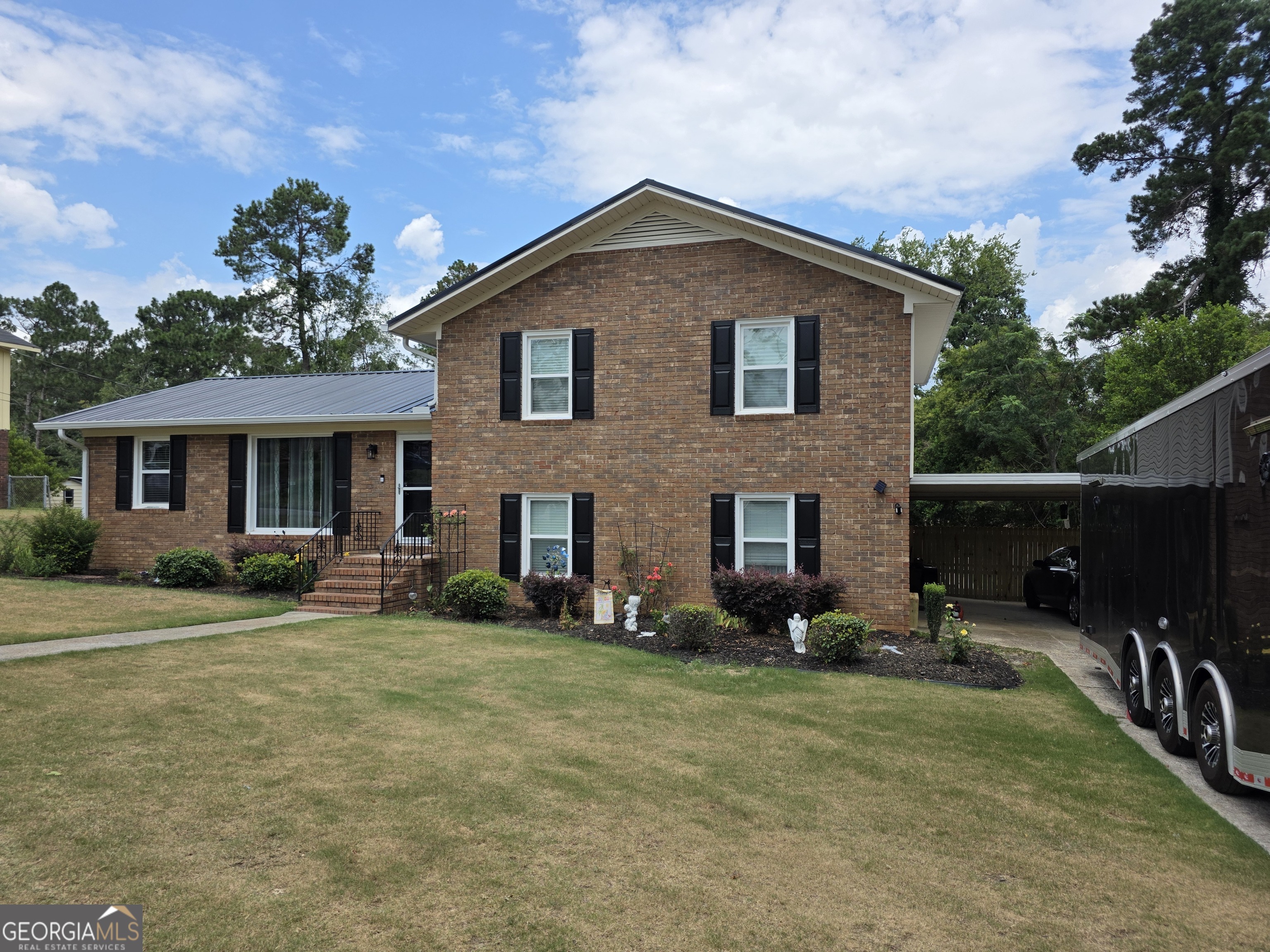 109 Hillside Court Property Photo 1