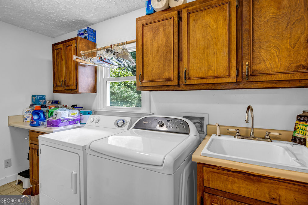 2470 Flippen Road Property Photo 35