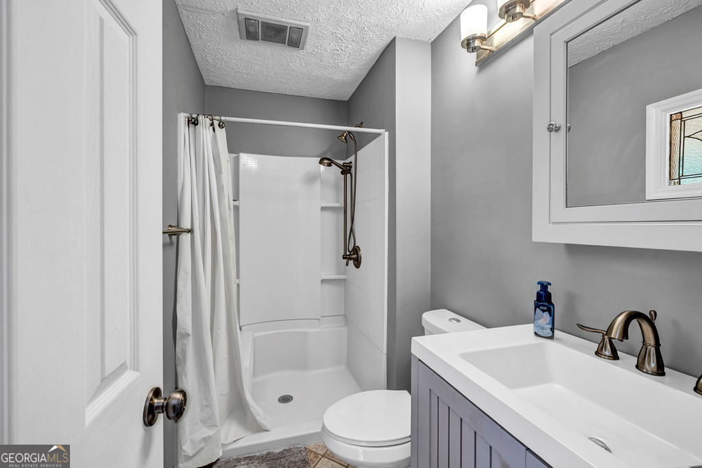 2470 Flippen Road Property Photo 39