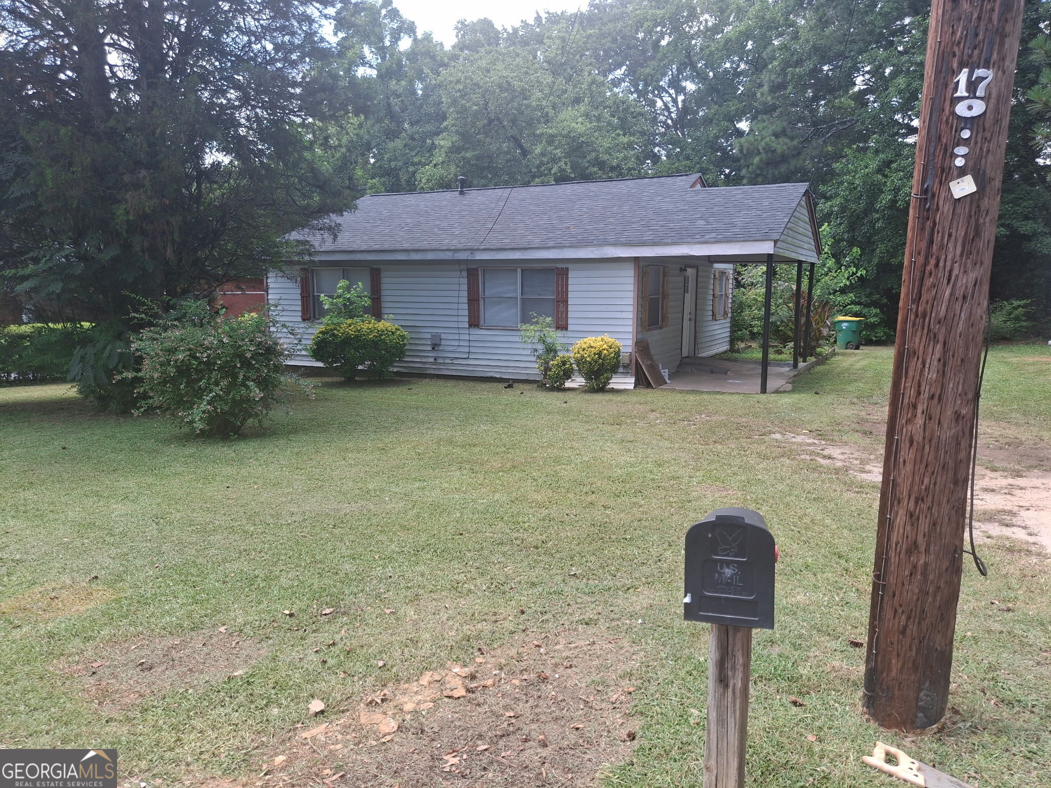 5253 Brookdale Drive Property Photo 1