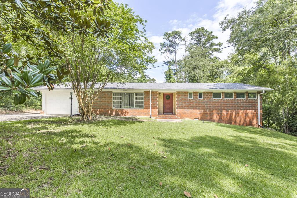 758 Lee Road Property Photo 1