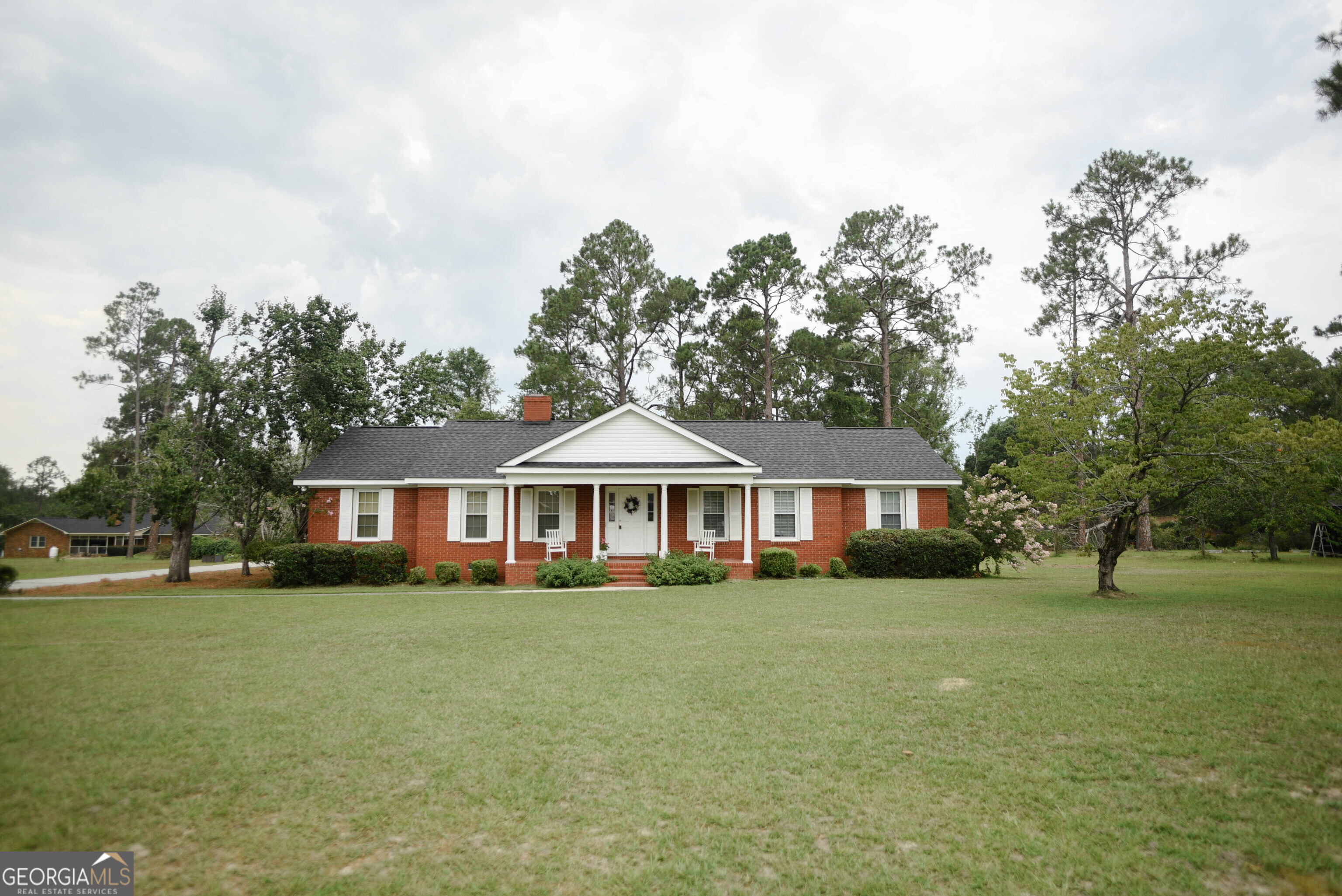 1315 Robinson Road Property Photo 1