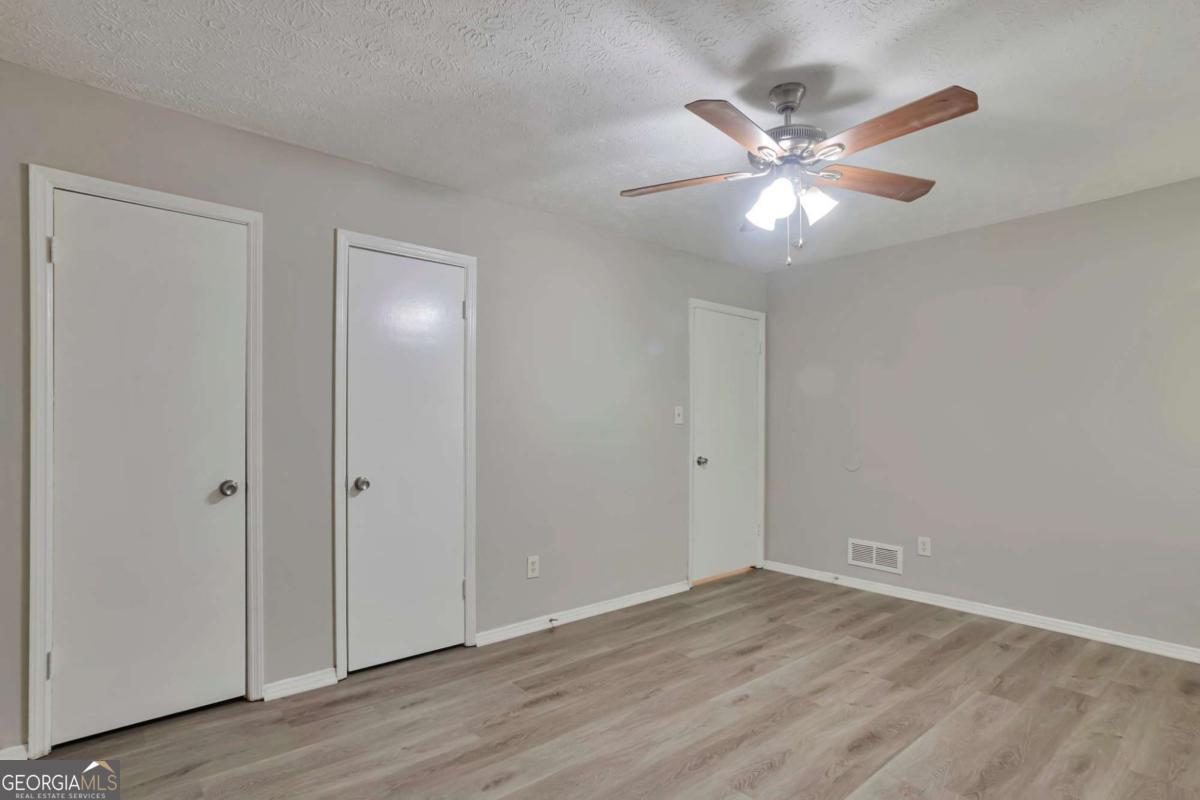 4055 Chimney Ridge Way Property Photo 17