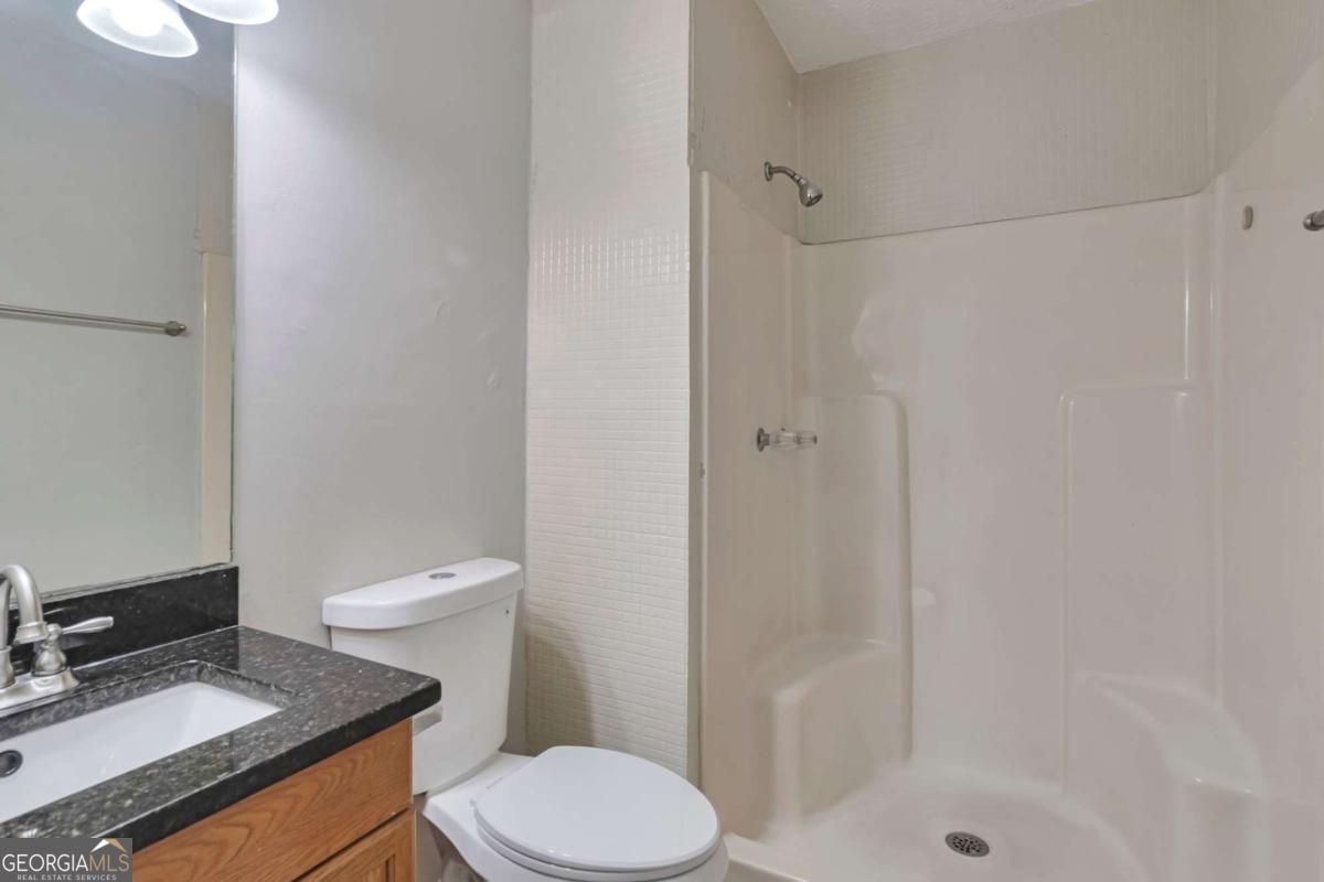 4055 Chimney Ridge Way Property Photo 18