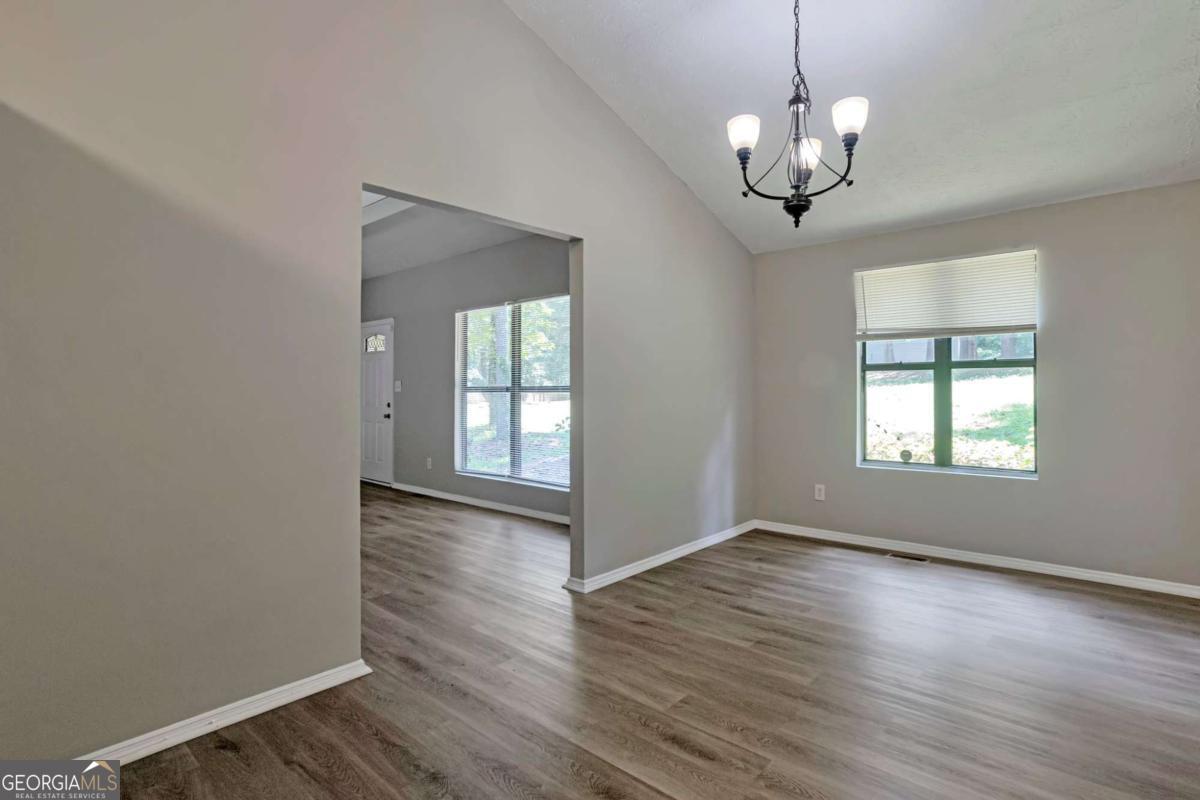 4055 Chimney Ridge Way Property Photo 20