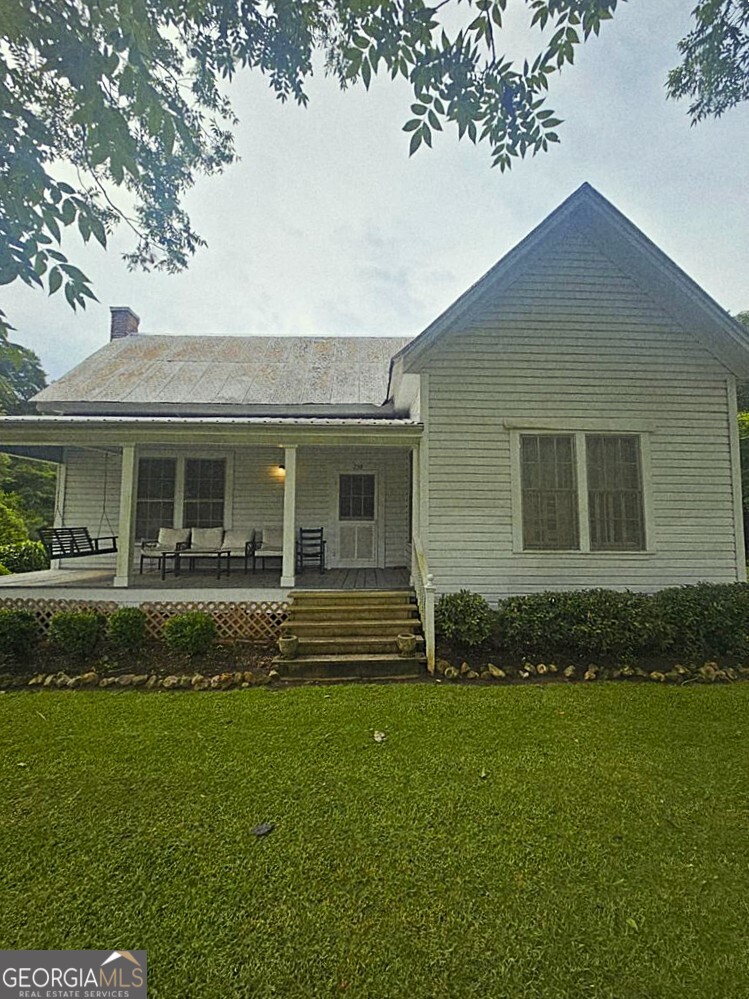 256 Manry Street Property Photo 1