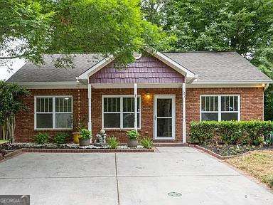 122 Mashburn Place Property Photo 1