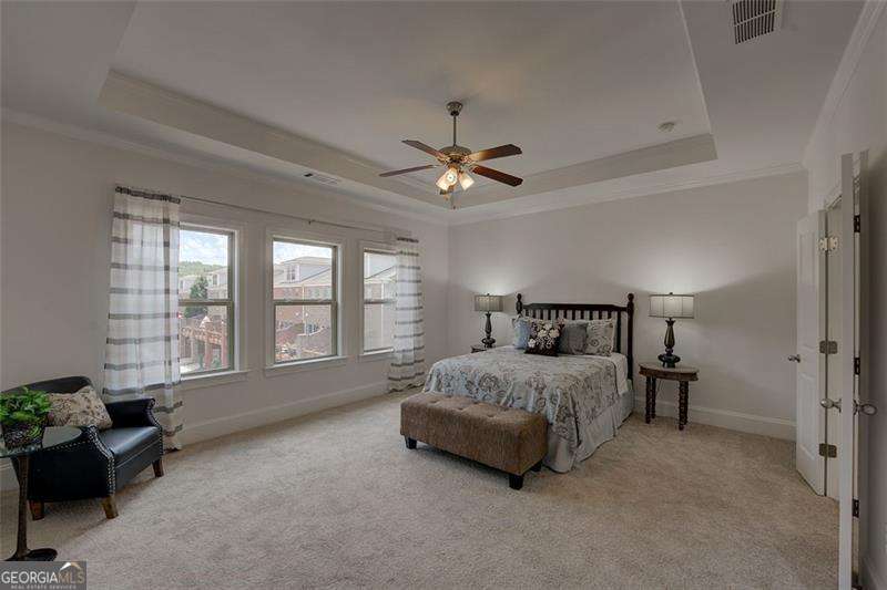 421 Alderwood Street Property Photo 18