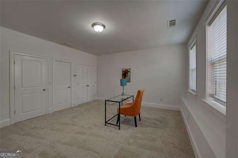 421 Alderwood Street Property Photo 30