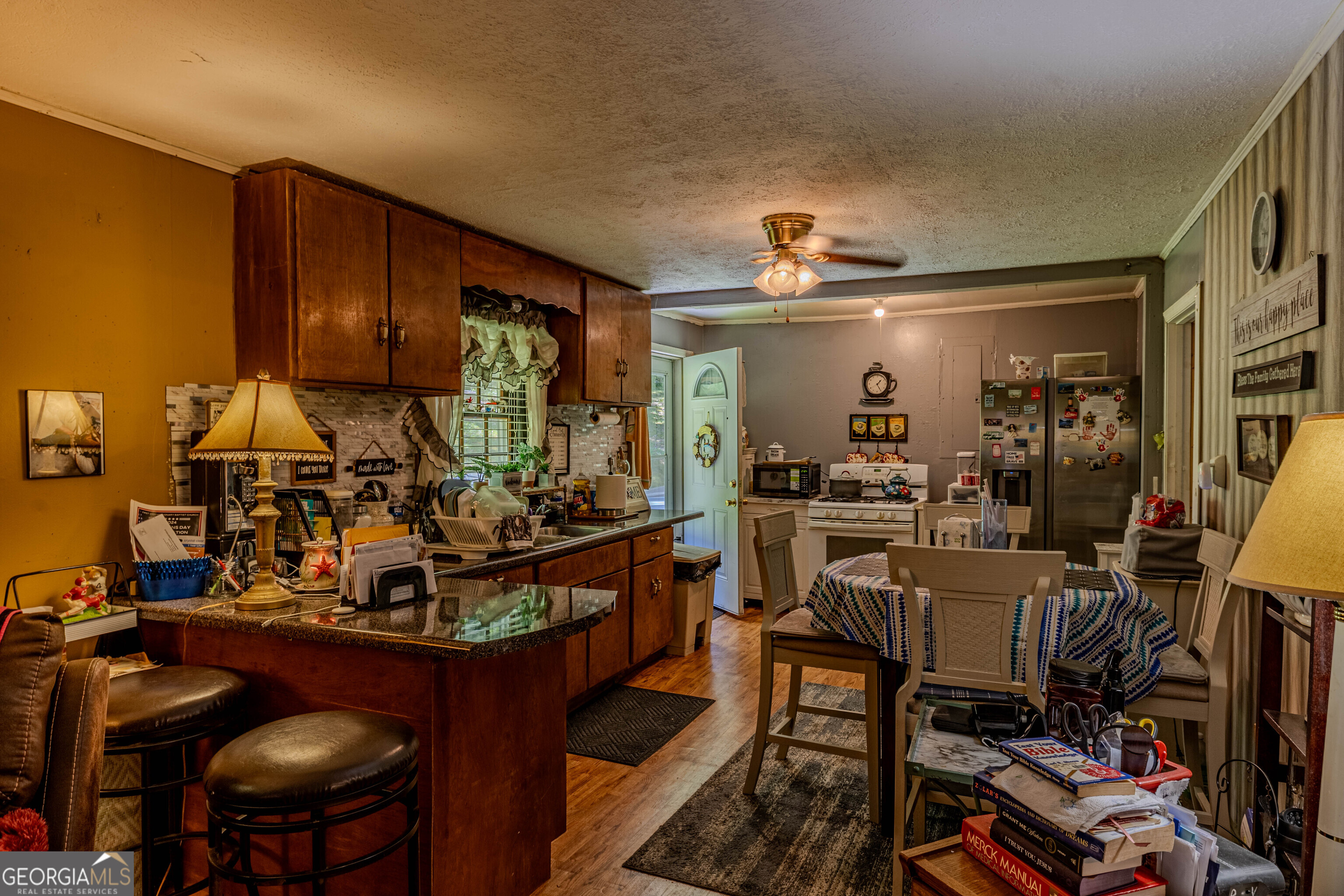 35 Harris Loop Property Photo 8