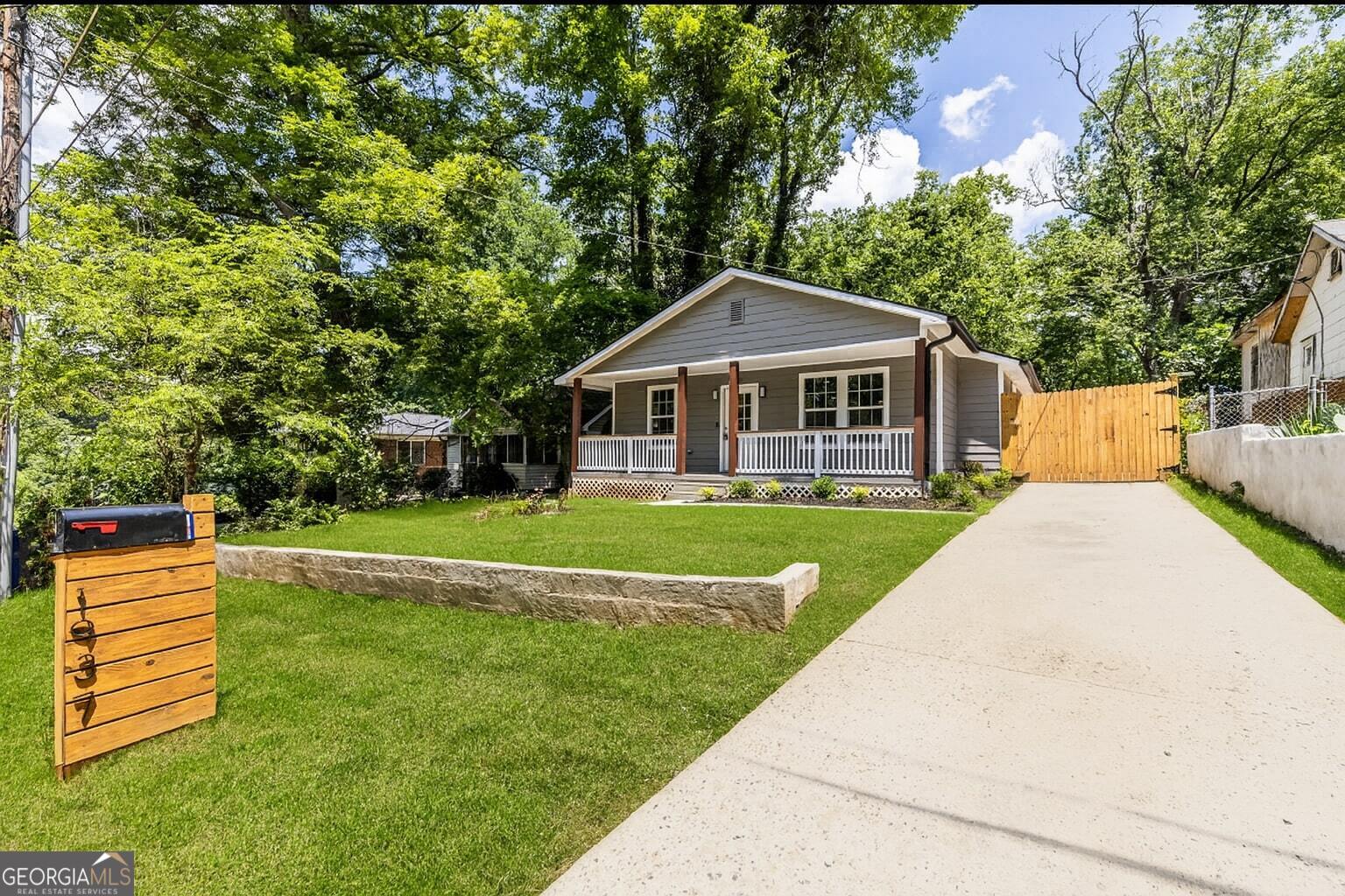 1937 Pinedale Drive Property Photo 1