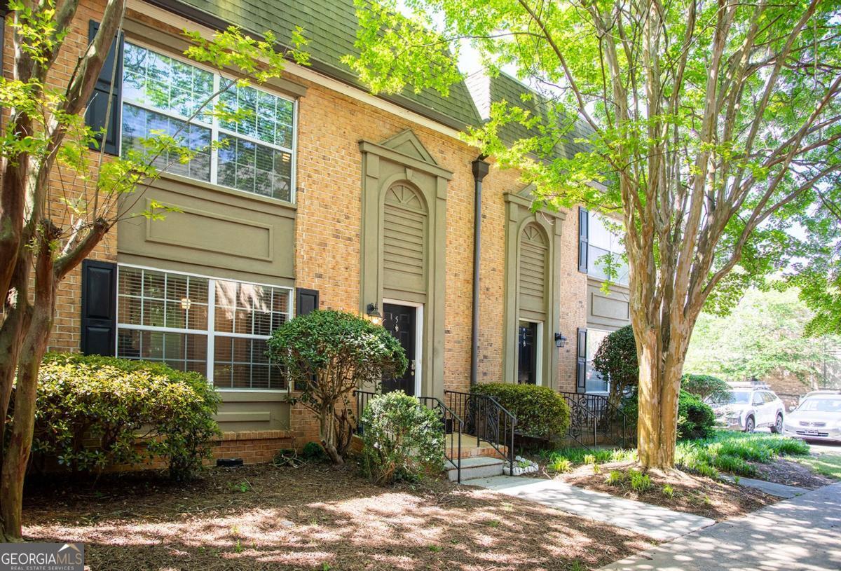 6980 Roswell Road # N5 Property Photo 1