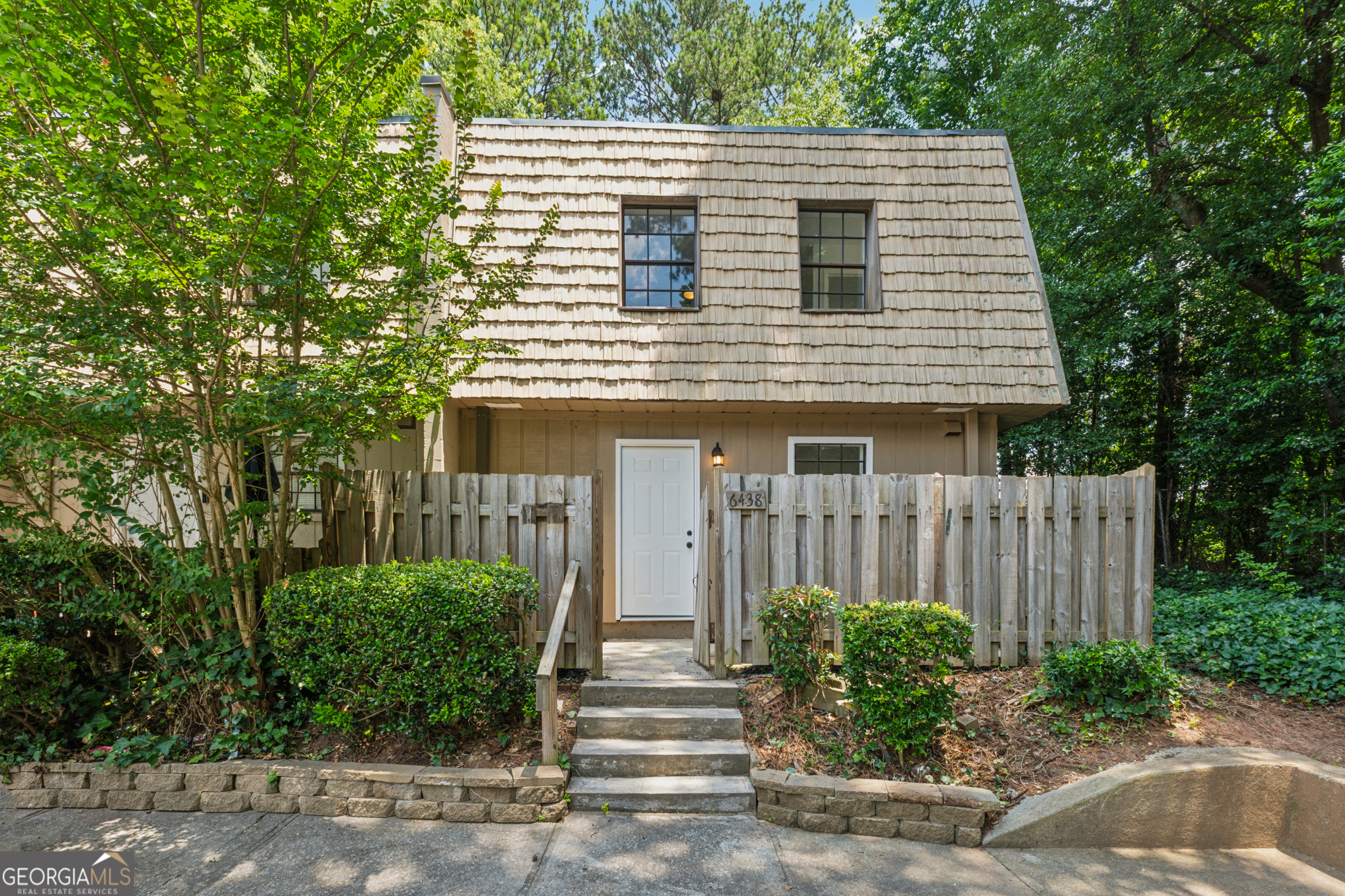 6438 Stone Terrace Property Photo 1