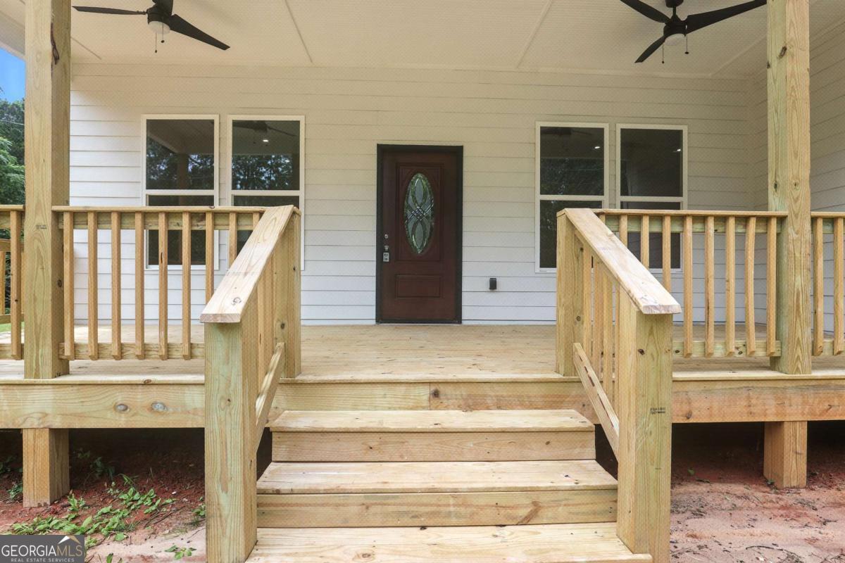 1859 William Smith Road Property Photo 3