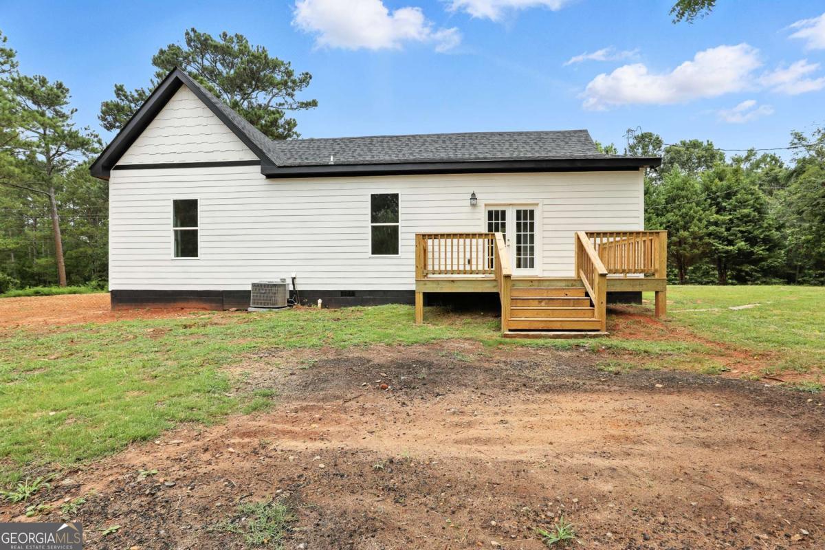 1859 William Smith Road Property Photo 12