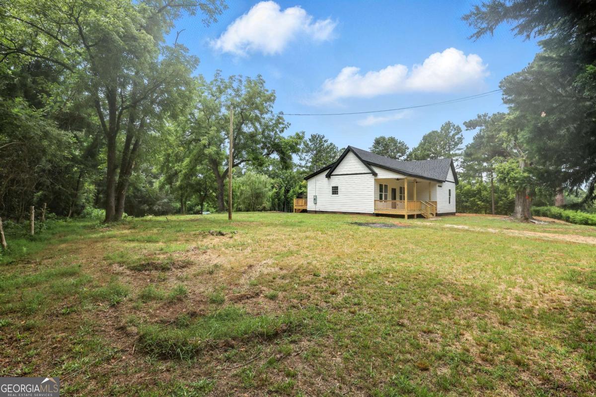 1859 William Smith Road Property Photo 14