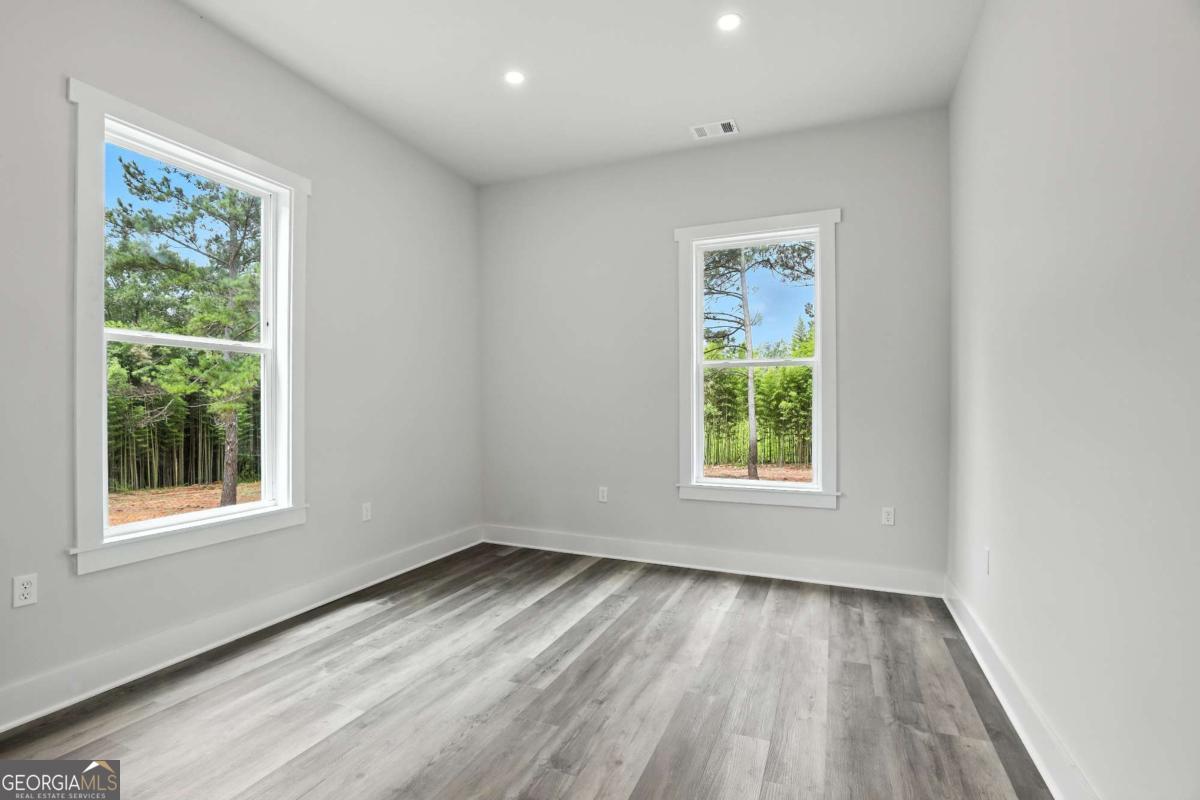 1859 William Smith Road Property Photo 28