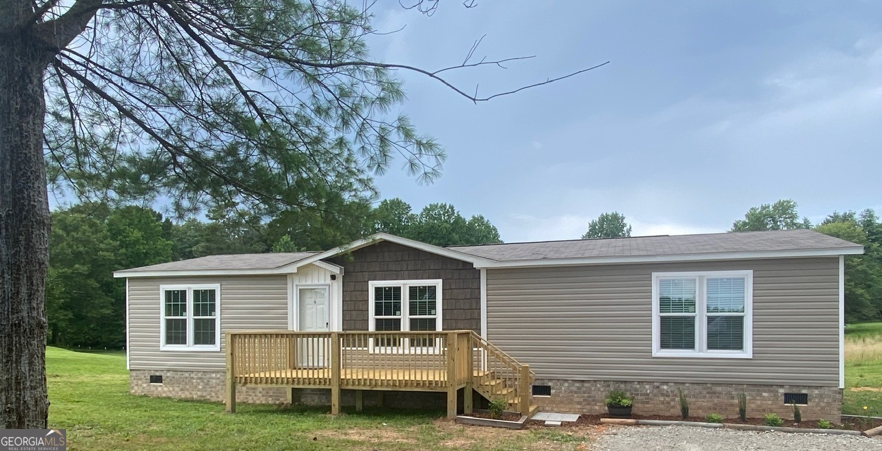239 Golf Course Road Property Photo 1