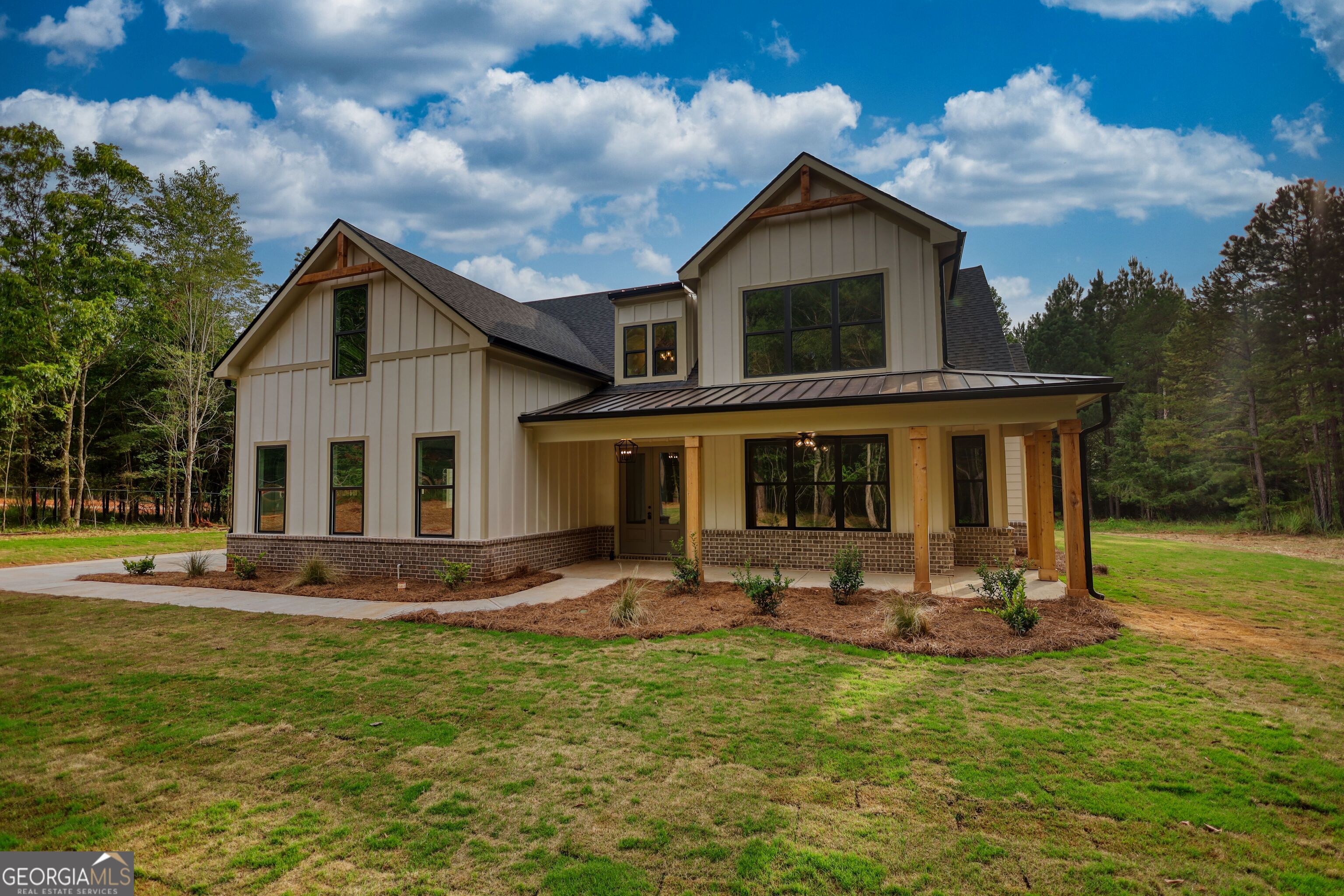 4115 Mount Paran Drive Property Photo 1