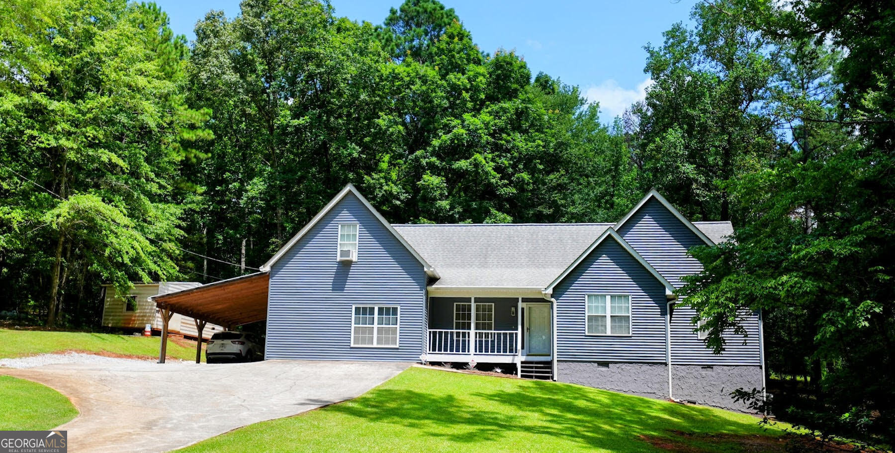 7908 Lambert Road Property Photo 1