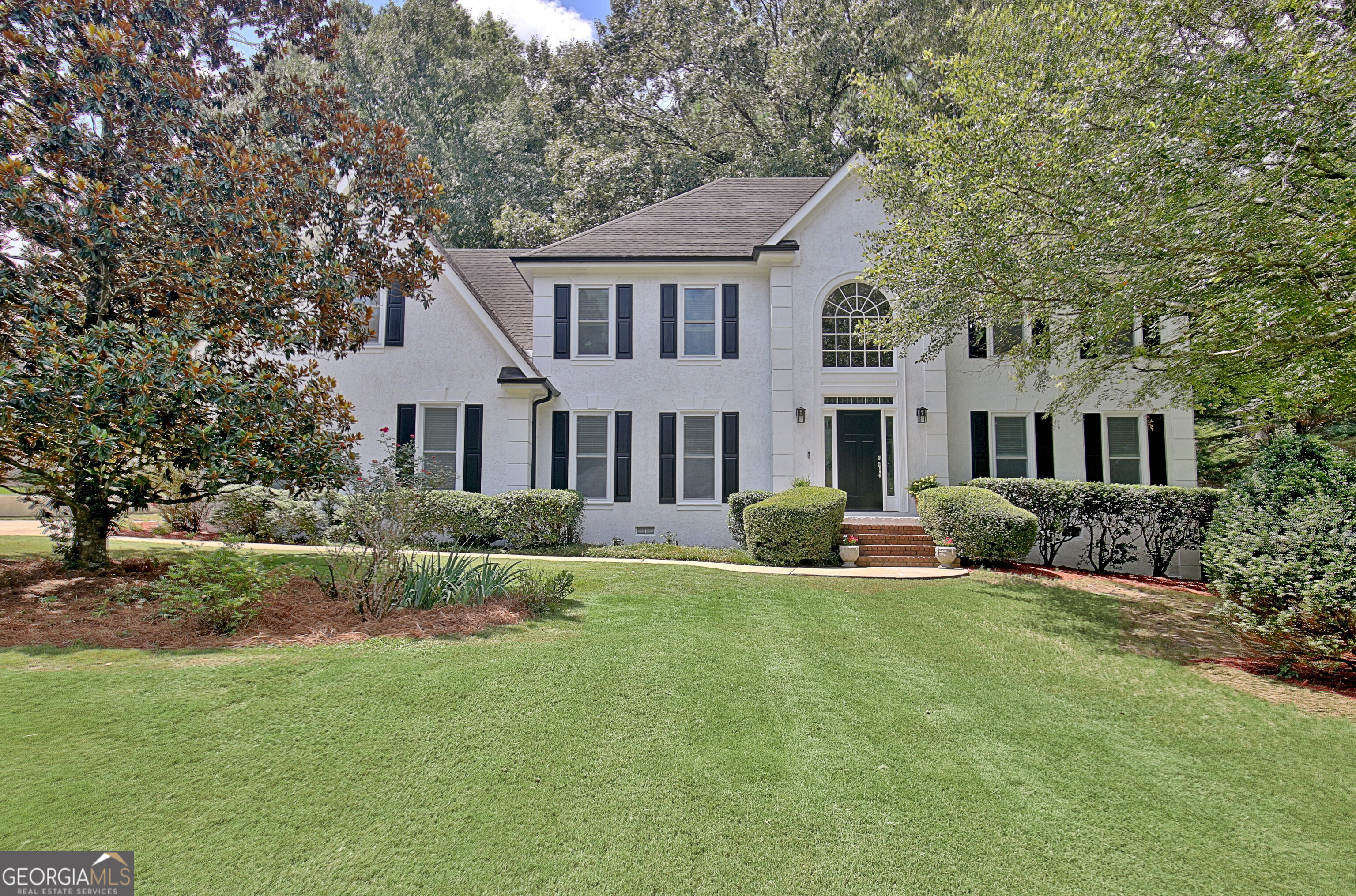 109 Sweetwater Oaks Property Photo 1