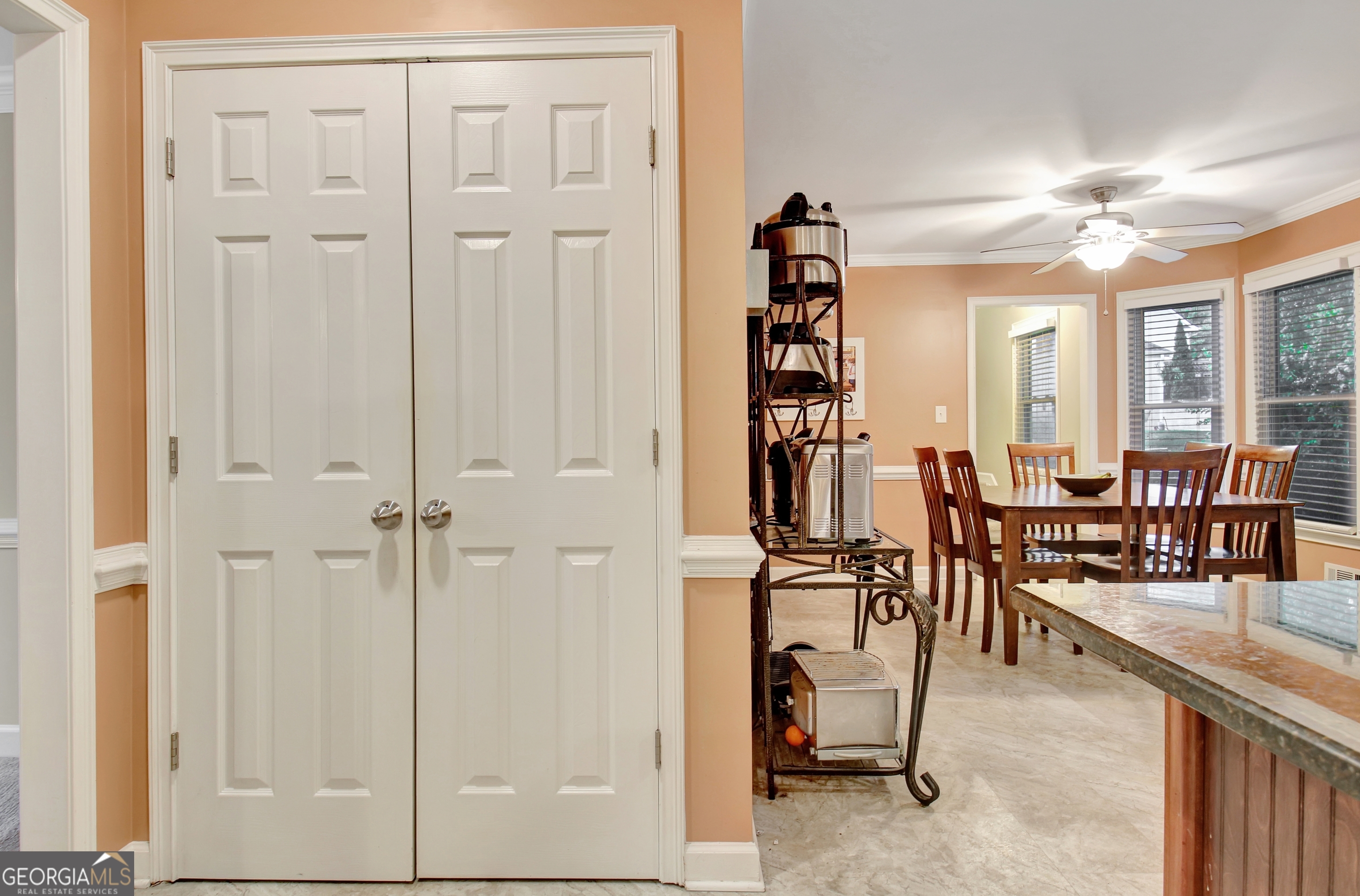 109 Sweetwater Oaks Property Photo 19
