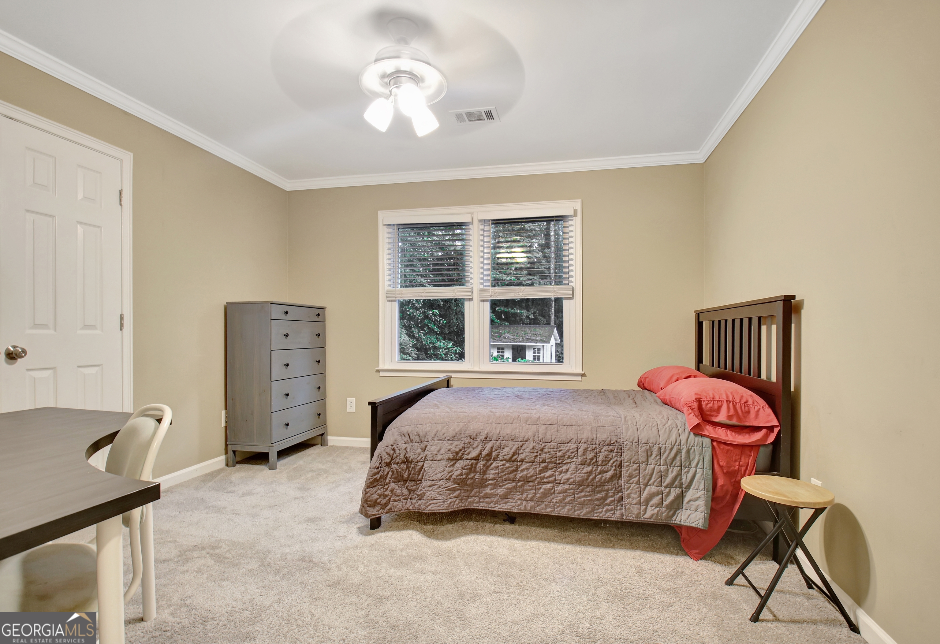 109 Sweetwater Oaks Property Photo 39