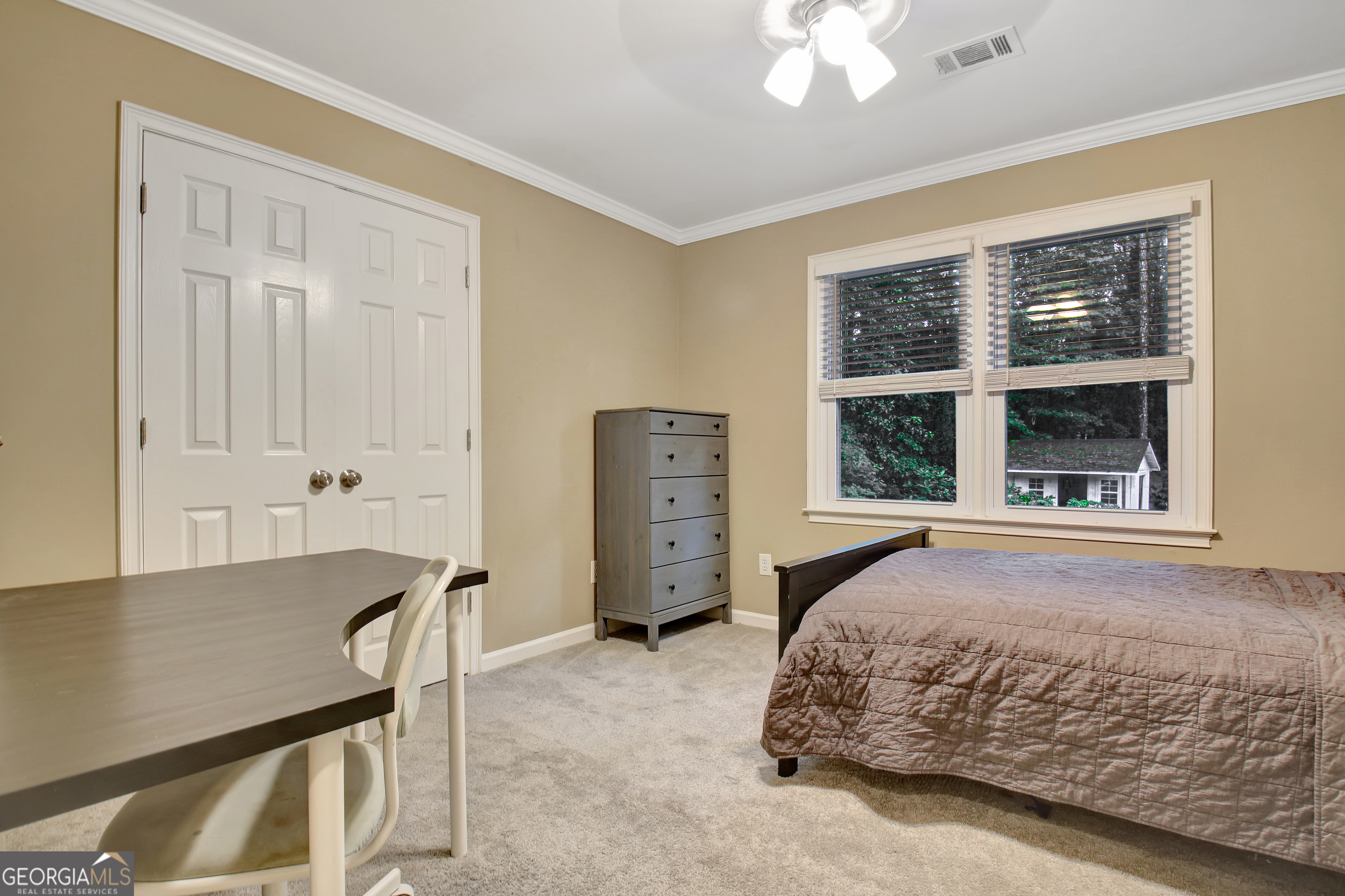 109 Sweetwater Oaks Property Photo 40