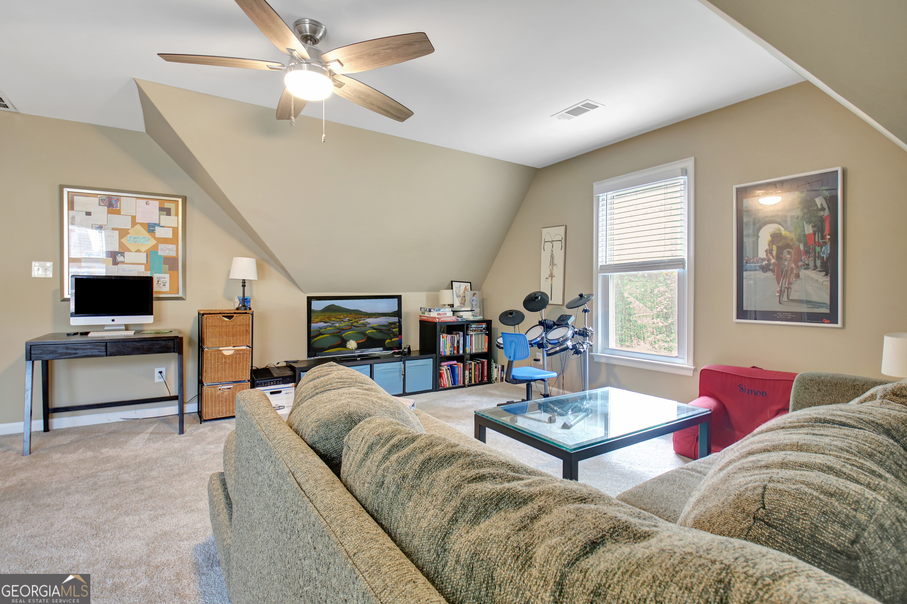109 Sweetwater Oaks Property Photo 47