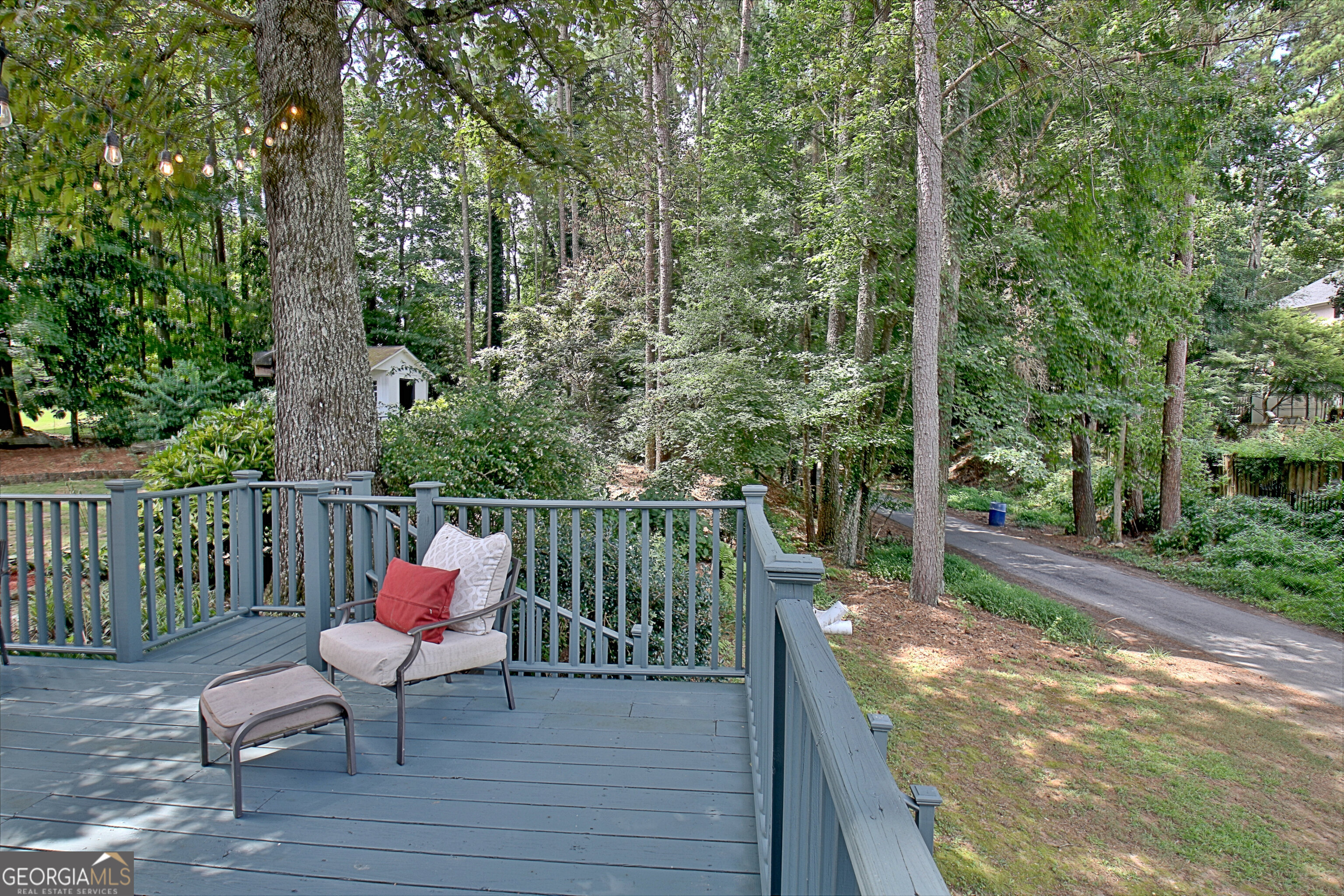109 Sweetwater Oaks Property Photo 52