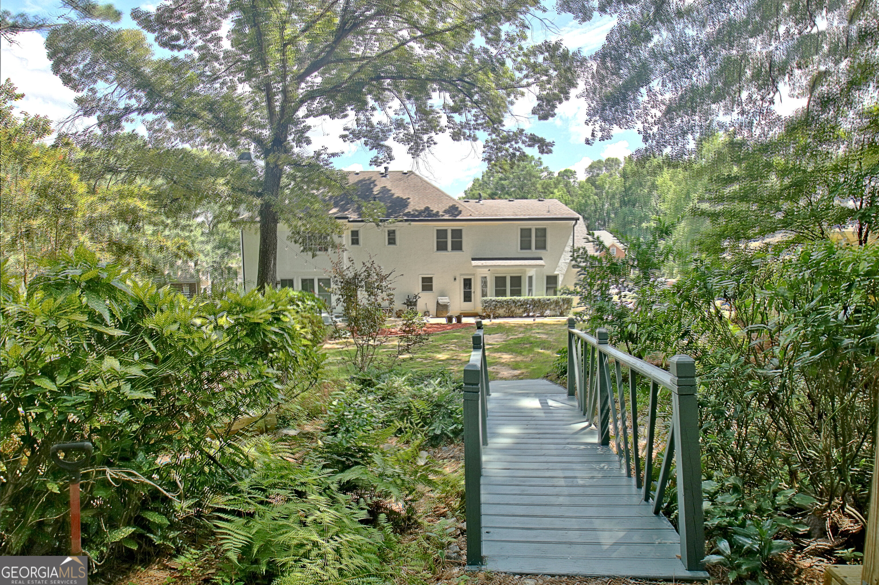 109 Sweetwater Oaks Property Photo 60